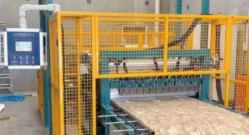 Advanced Glue Spray Lamination Machine