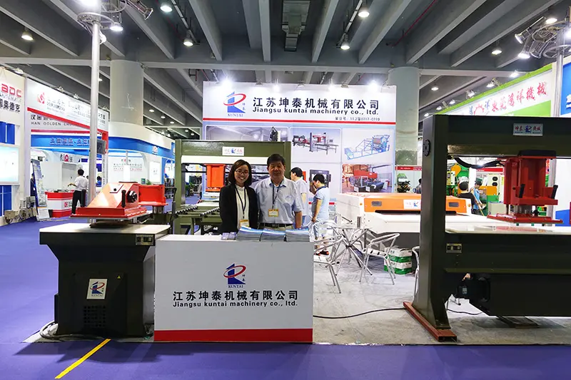 exhibition-(27)hch